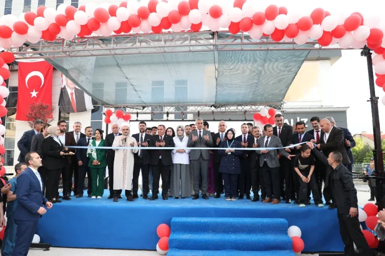 HASKÖY’DE KONUŞAN MEMİŞOĞLU: “TÜRKİYE SAĞLIKTA DÜNYANIN EN İYİ ÜLKELERİNDEN BİRİ”