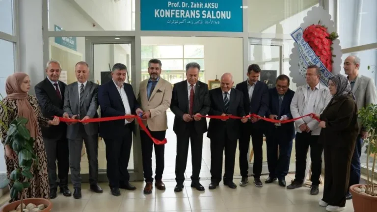 MAUN’LU AKADEMİSYENİN ESERLERİ MALATYA’DAKİ İSLAM SANATLARI SERGİSİNDE İLGİ GÖRDÜ